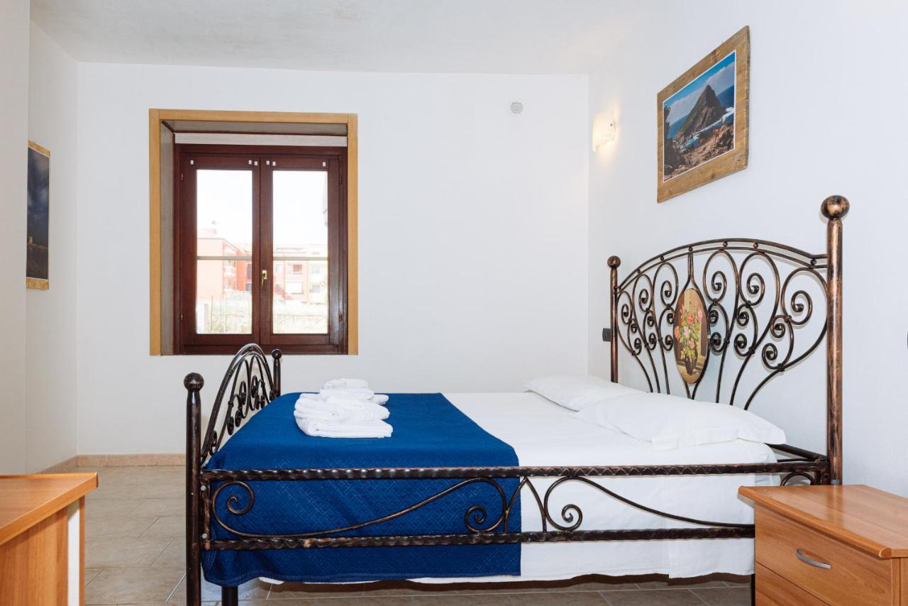 Casa Vacanze Maestrale - By Faendho Porto Torres Eksteriør billede