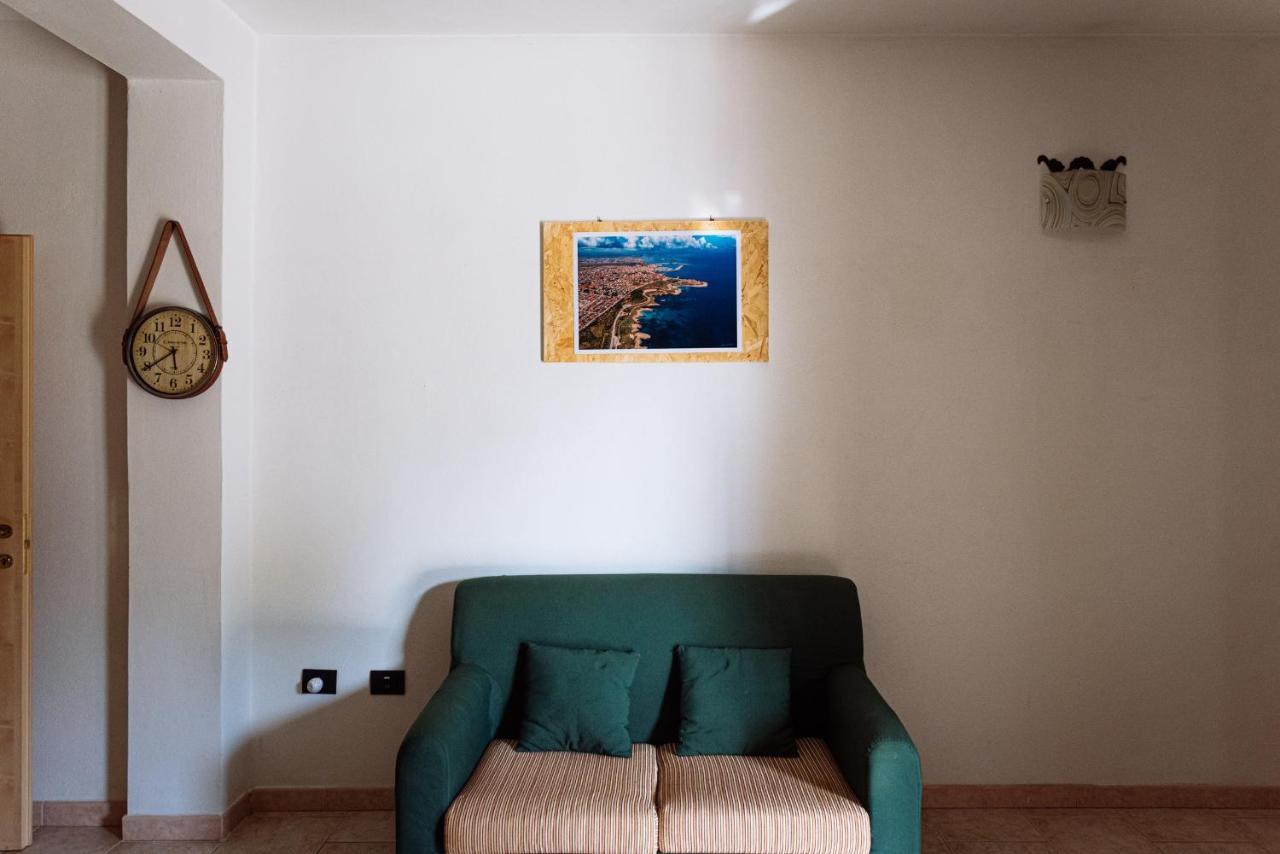 Casa Vacanze Maestrale - By Faendho Porto Torres Eksteriør billede
