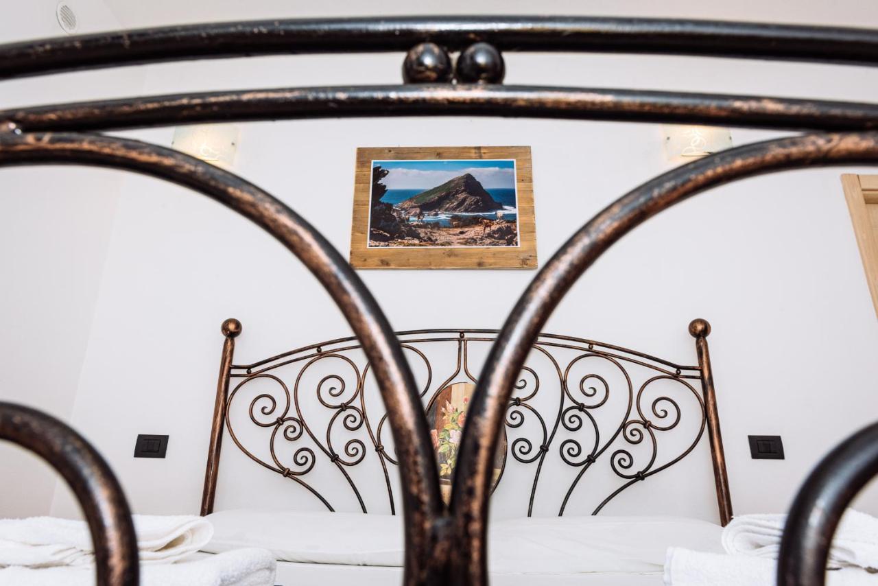 Casa Vacanze Maestrale - By Faendho Porto Torres Eksteriør billede